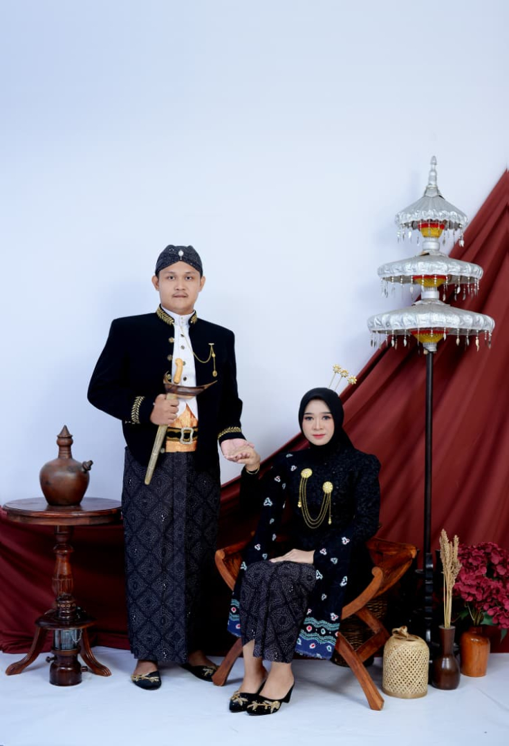 https://UndangannikahanPurwati-Akhmad.webnikah.com/dirmember/00000029/Purwati_Akhmad/photo-287378-338951-l-202609160924.jpg
